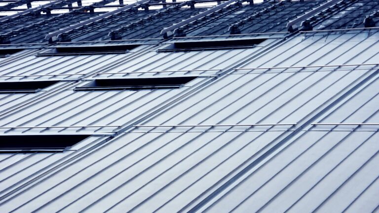 Single-ply roofing systems in South Windsor